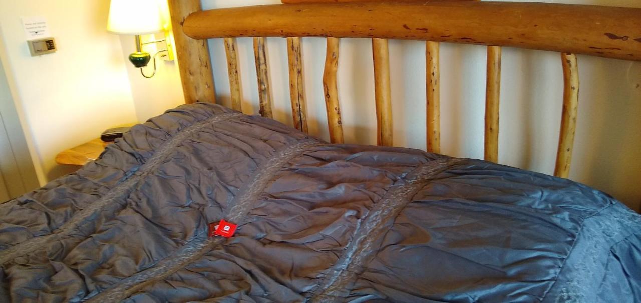 Ponderosa Motel Enterprise 外观 照片